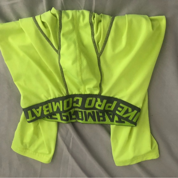 Nike Pro Combat Core Compression Training Workout Tight Dri-Fit Green Size Small - Picture 3 of 9
